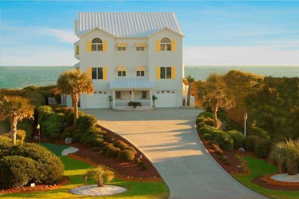 Oceanfront home in Emerald Isle, NC