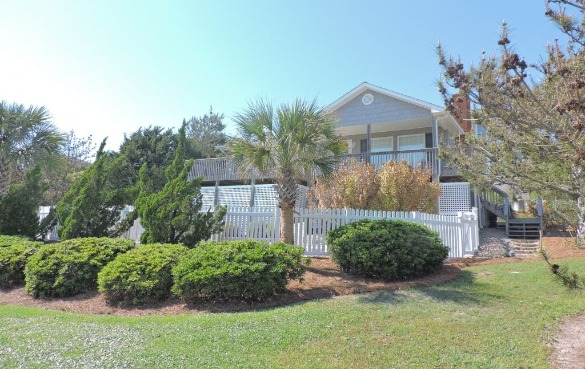 Ocean view pet-friendly Emerald Isle Vacation Rental: Carolina Girl | Sun-Surf Realty