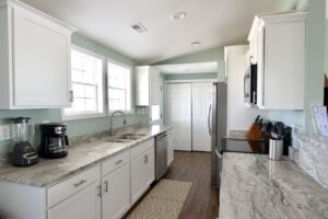 The kitchen of an Emerald Isle rental near some of the best seafood spots in town.